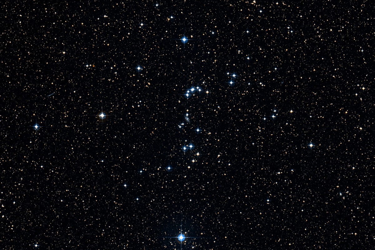 ngc5460 aladin sky atlas